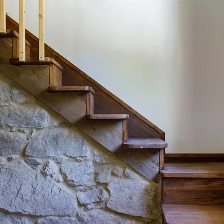 Hermoso Molino A Pie De Rio By Vigo