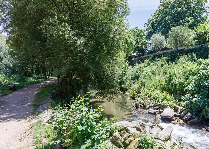 Hermoso Molino A Pie De Rio By Horská chata *